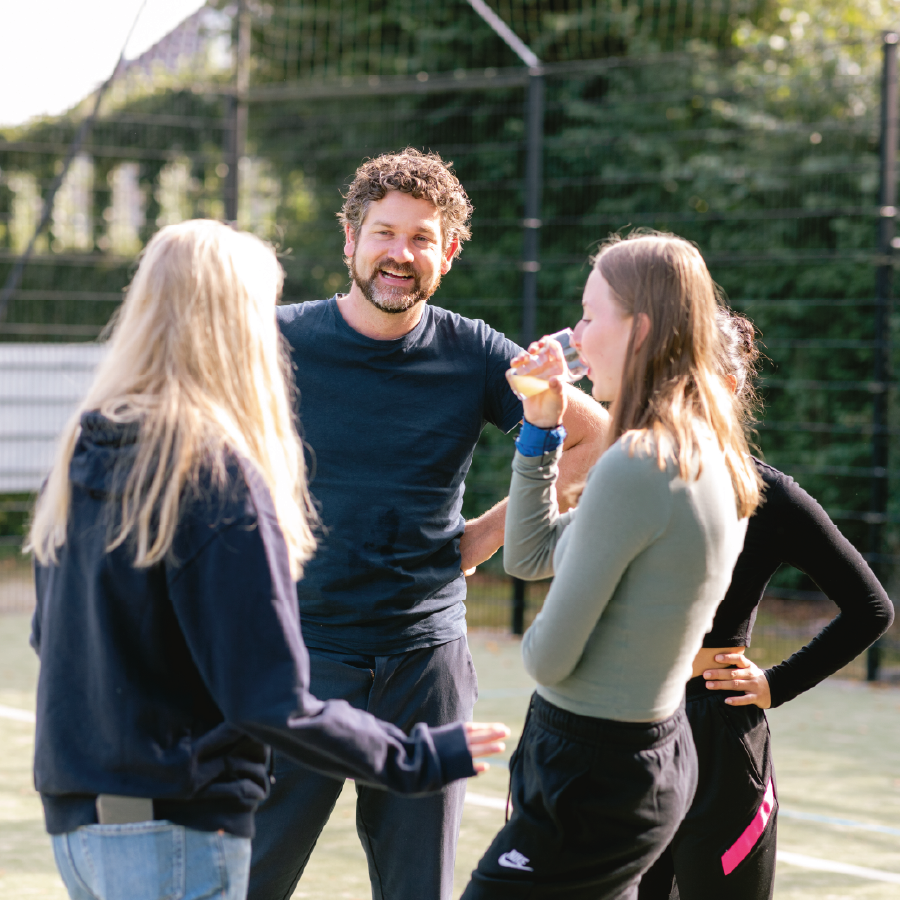 Kinderkampen 15 tm 25 jaar 2-01 MS-Kinderkampen